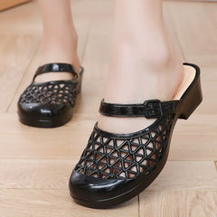 Coarse-Cuffed Durable Slip-On Sandals