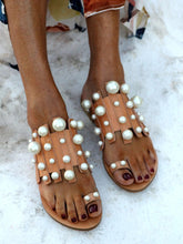 Pearl Decor Flat Casual Sandals