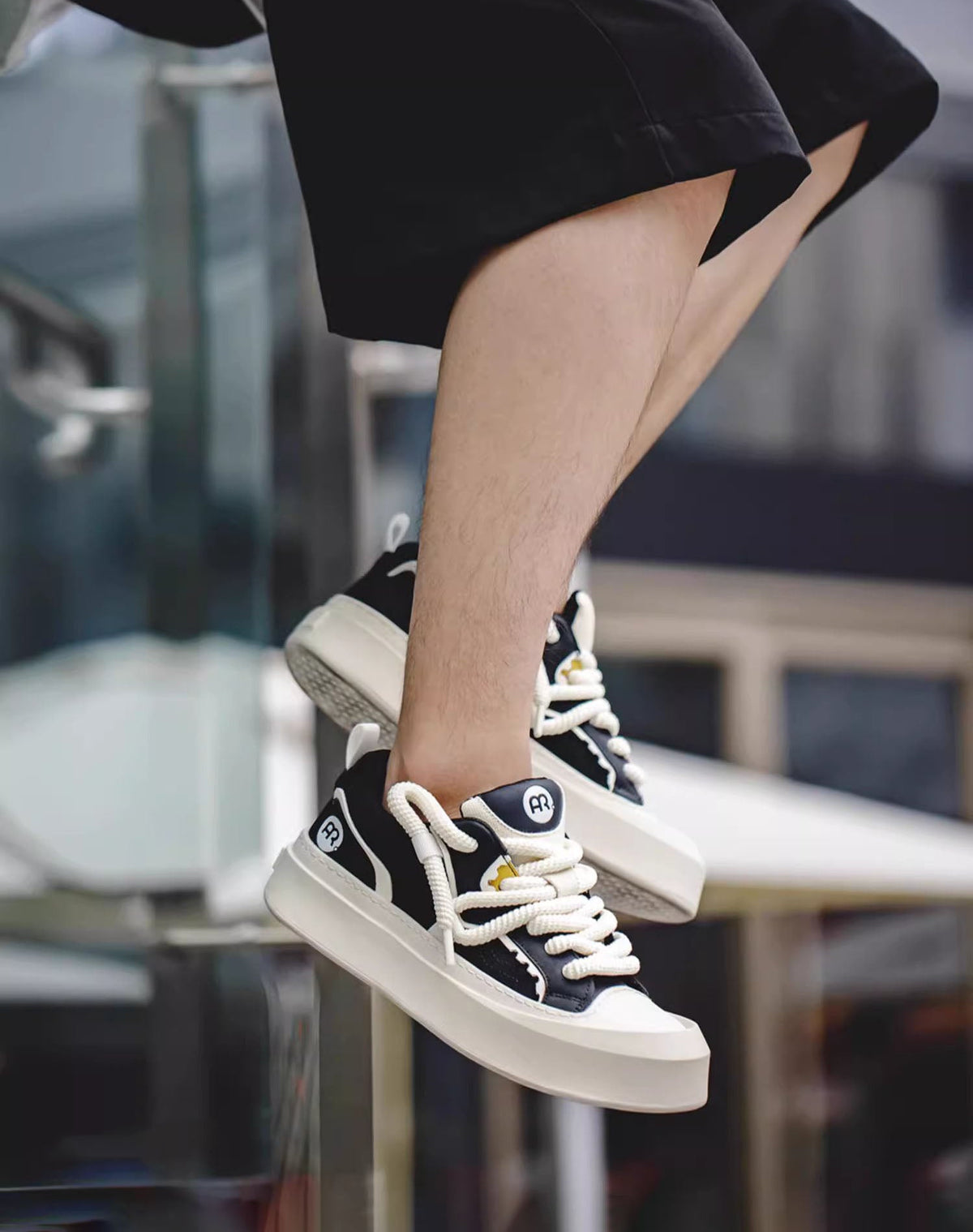 Electric Shark Big Head Breathable Cute Men's Casual Shoes