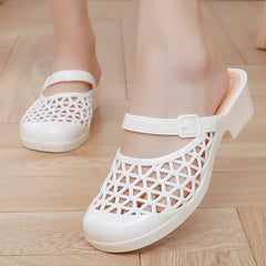 Coarse-Cuffed Durable Slip-On Sandals