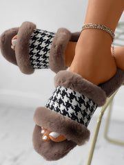 Houndstooth Fluffy Slides